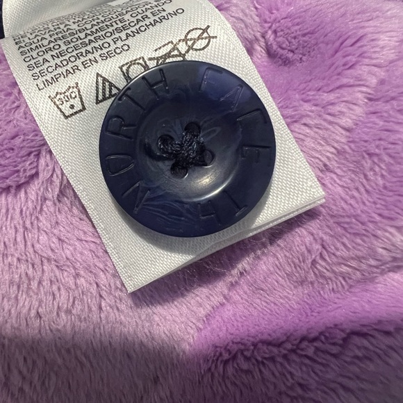 The North Face cotton quilted jacket, Purple, size S, EUC - Picture 4 of 5